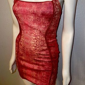 Pretty Little thing body-con dress